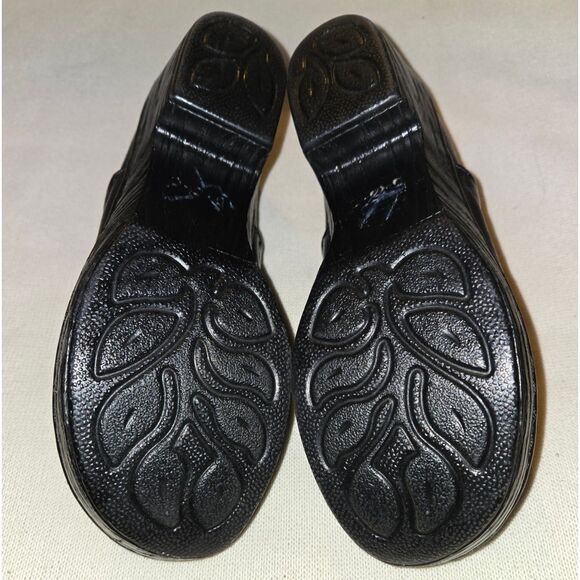 BOC Born Concept "Peggy" Black Leather Clogs, Size 8 *Fits Like a 7.5 - Picture 5 of 5